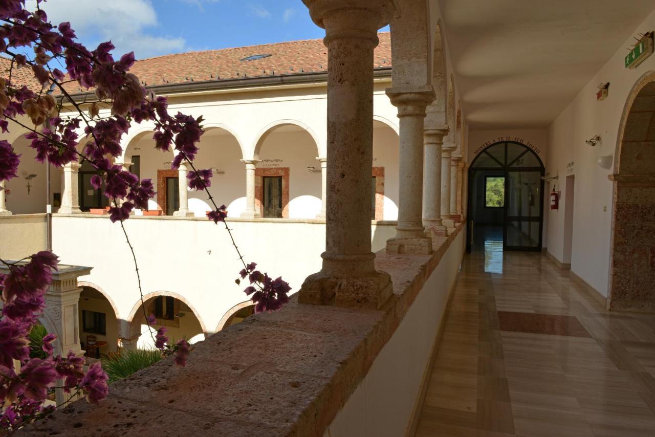 Hotel Convento Di Stignano Rignano Garganico Exteriér fotografie