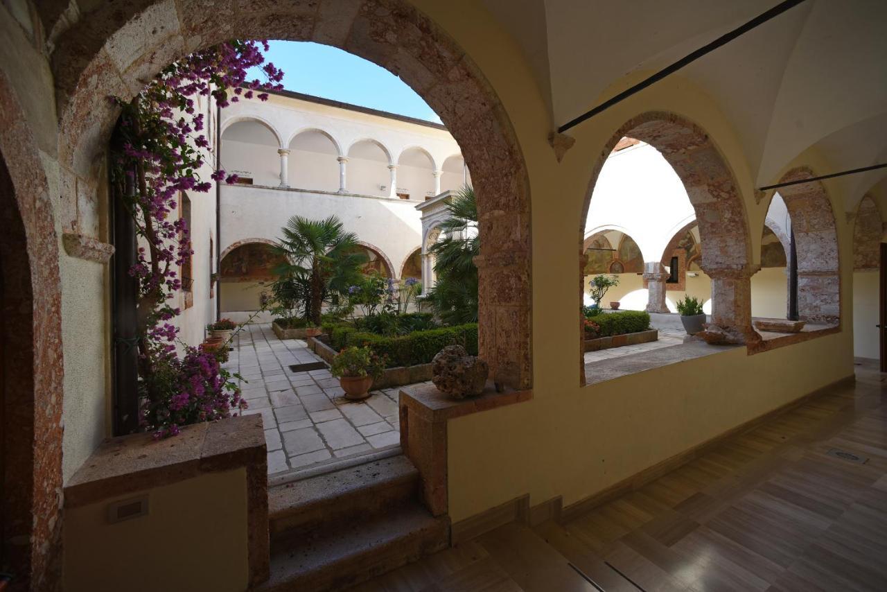 Hotel Convento Di Stignano Rignano Garganico Exteriér fotografie